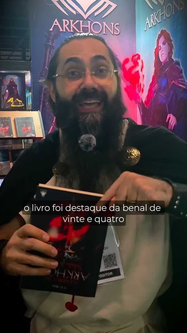 Encontro com o autor de A Guerra dos Arkhons